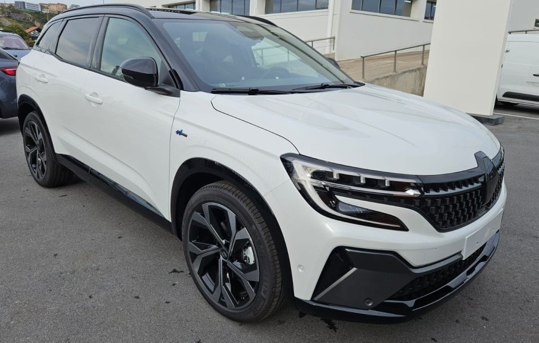 AUSTRAL Techno esprit Alpine E-Tech full hybrid 200