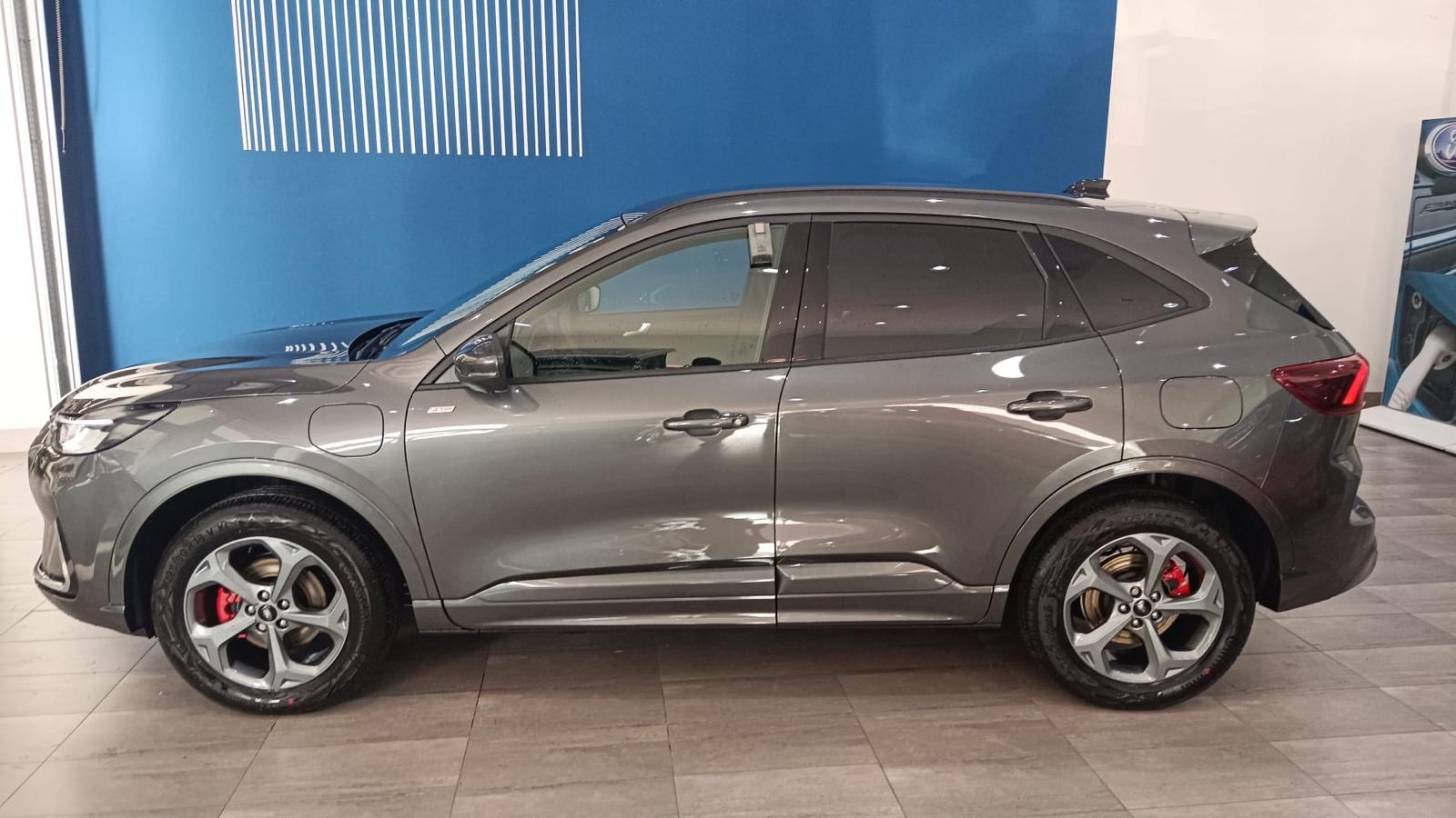 KUGA ST-Line X 5 puertas 2.5l Duratec PHEV 243 Automático PHEV